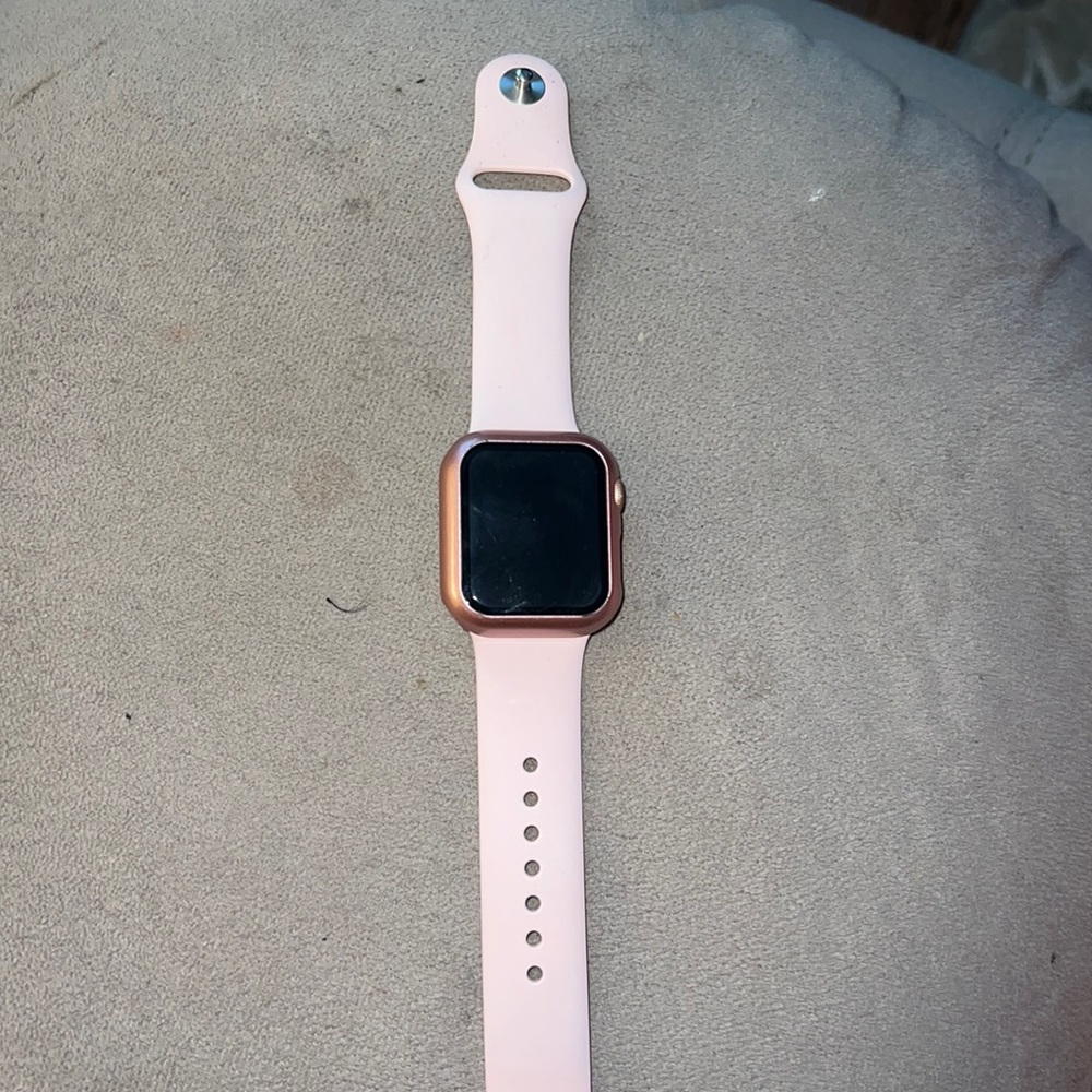 Apple Watch 6 SE